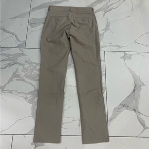 Vineyard Vines Men's Khaki Chinos